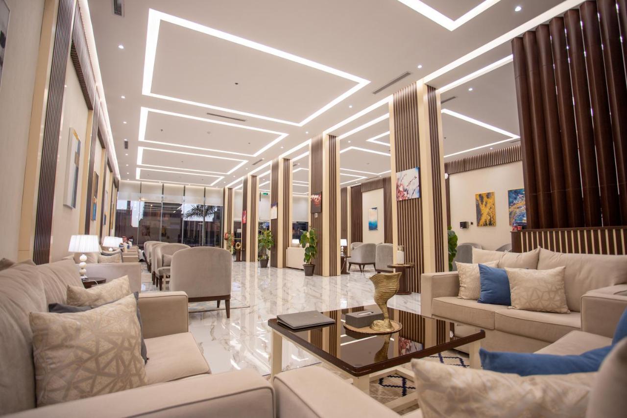 Golden Bujari Hotel - Diyafa Khamis Mushait Eksteriør bilde